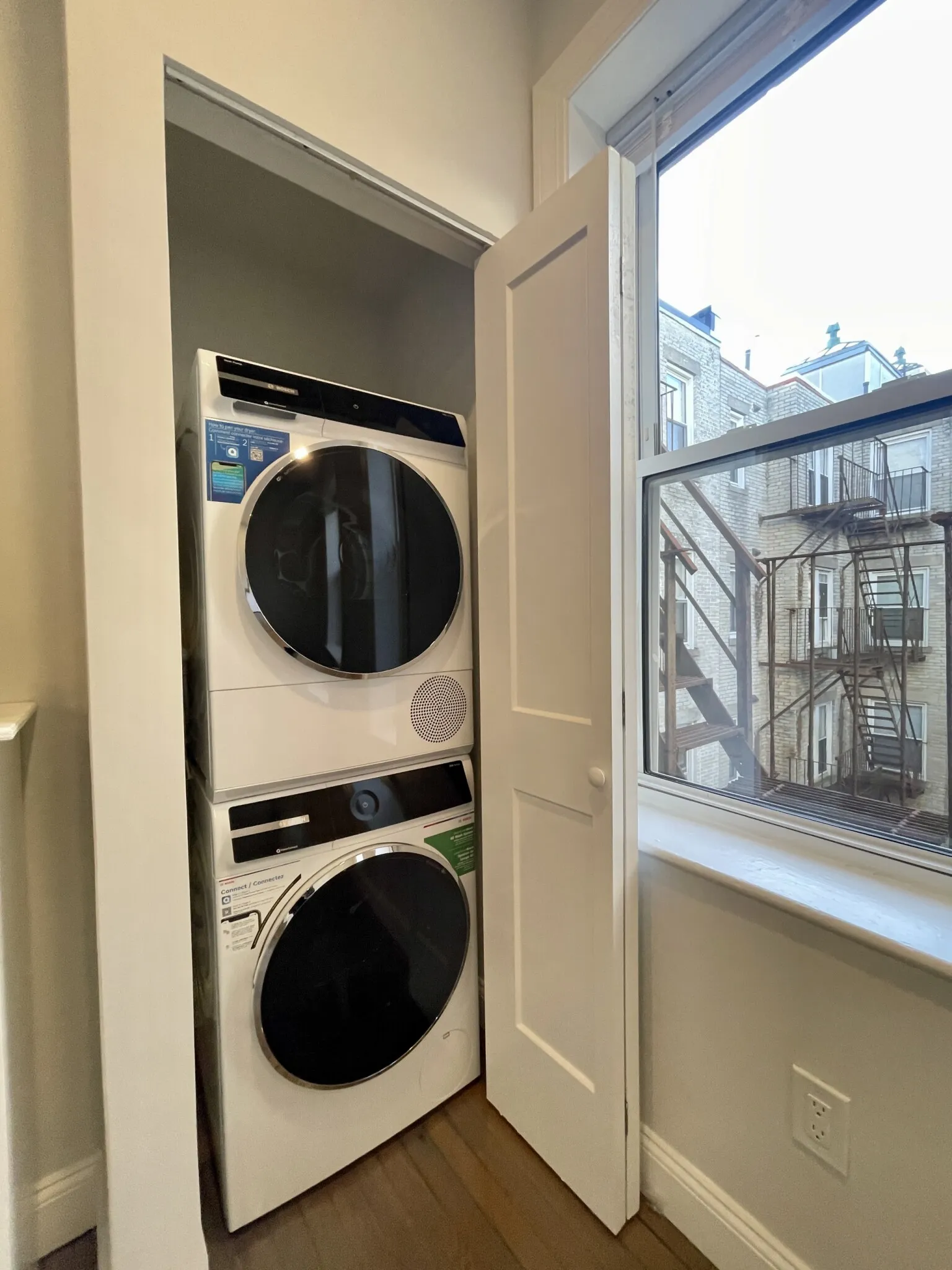Studio bed, 1 bath apartment for rent at 111 Park Dr Unit 43, Fenway — photo 10 of 22