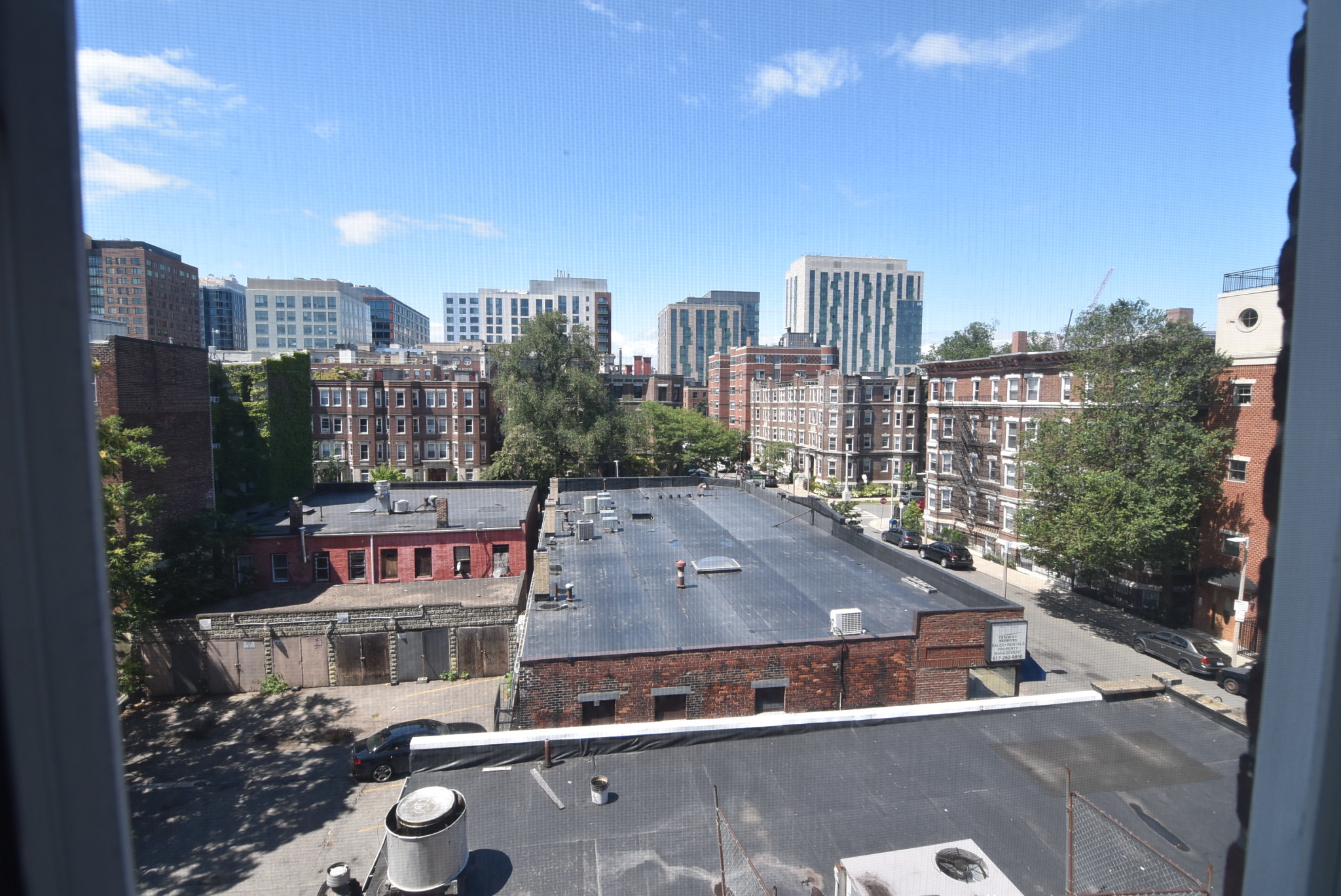 Studio bed, 1 bath apartment for rent at 111 Park Dr Unit 46, Fenway — photo 7 of 19