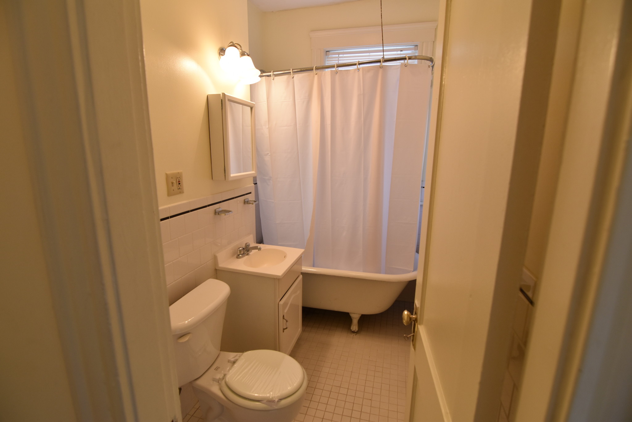 Studio bed, 1 bath apartment for rent at 111 Park Dr Unit 46, Fenway — photo 15 of 19
