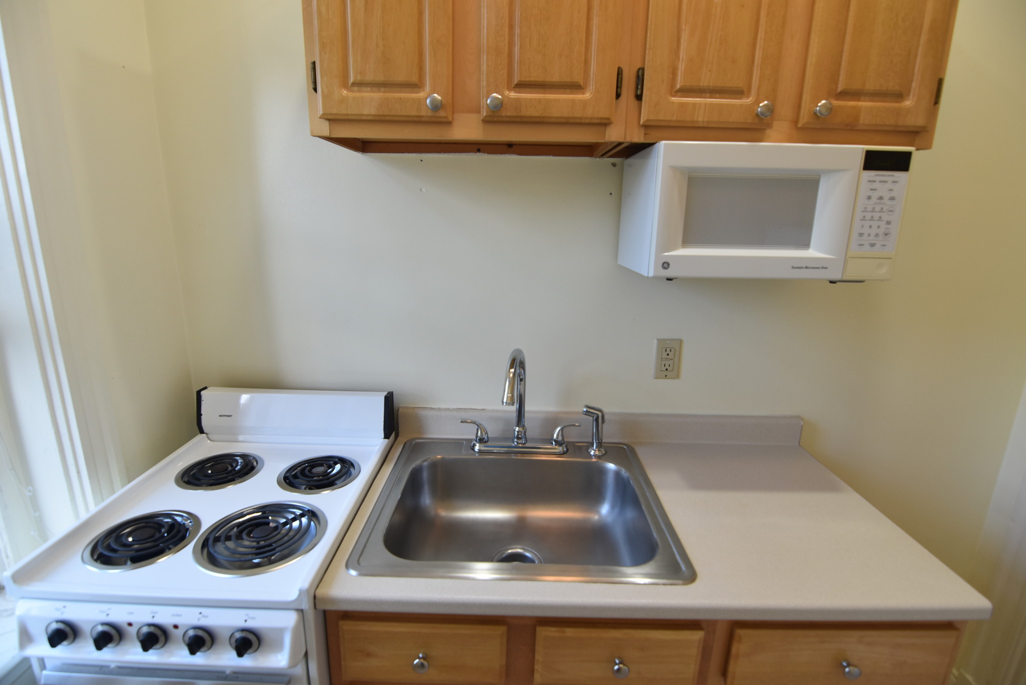 Studio bed, 1 bath apartment for rent at 111 Park Dr Unit 46, Fenway — photo 10 of 19