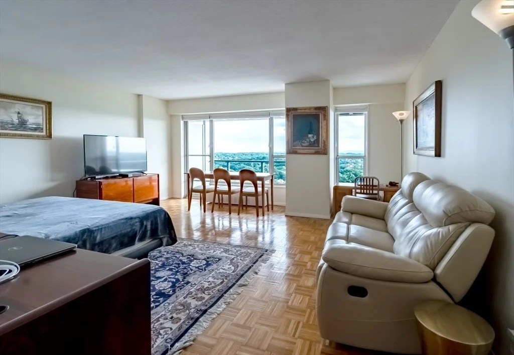 Studio bed, 1 bath apartment for rent at 111 Perkins St Unit 218, Jamaica Plain — photo 4 of 22