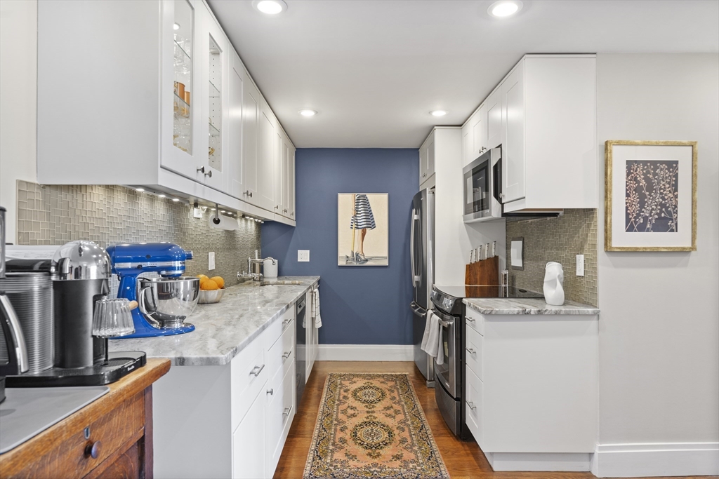 1 bed, 1 bath apartment for rent at 111 Perkins Unit 261A, Jamaica Plain — photo 5 of 15