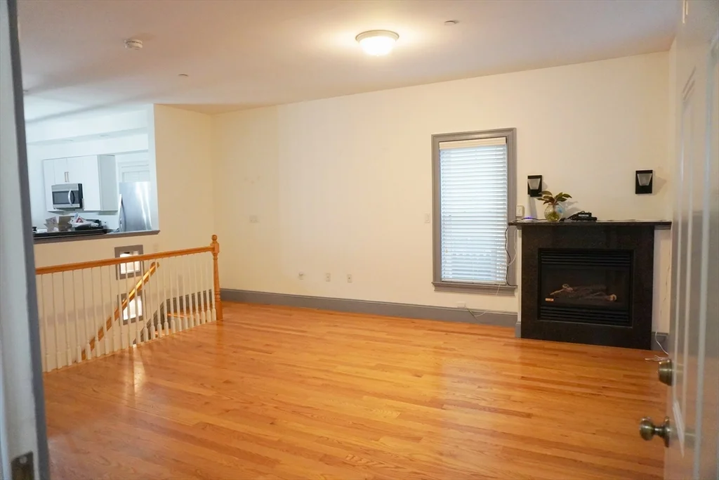 2 bed, 2 bath apartment for rent at 111 Pleasant St Unit 1, Dorchester — photo 4 of 19