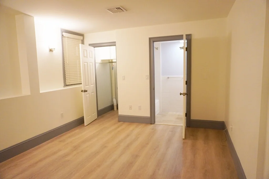 2 bed, 2 bath apartment for rent at 111 Pleasant St Unit 1, Dorchester — photo 8 of 19