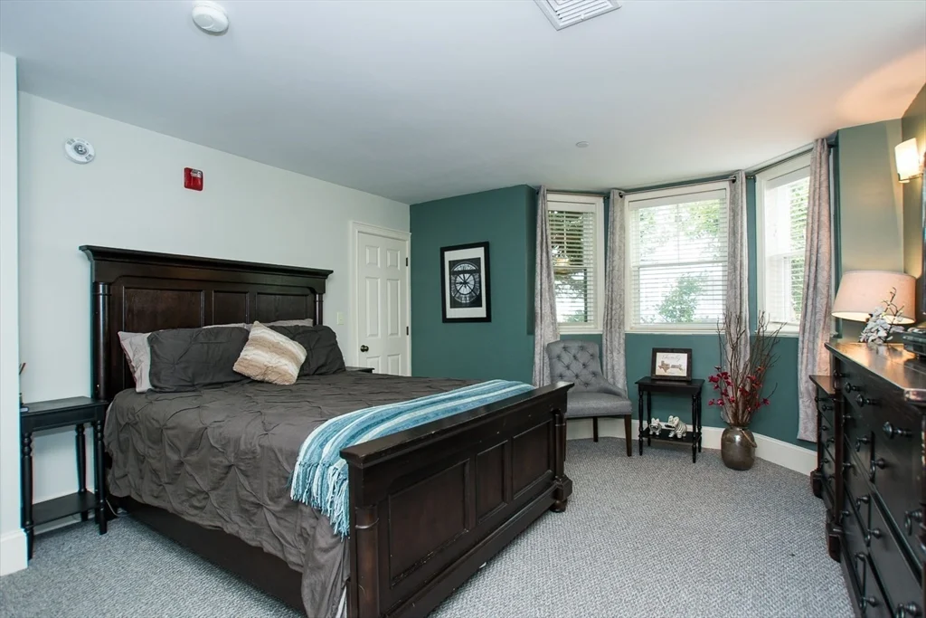 2 bed, 2 bath apartment for rent at 111 Pleasant St Unit 2, Dorchester — photo 15 of 19