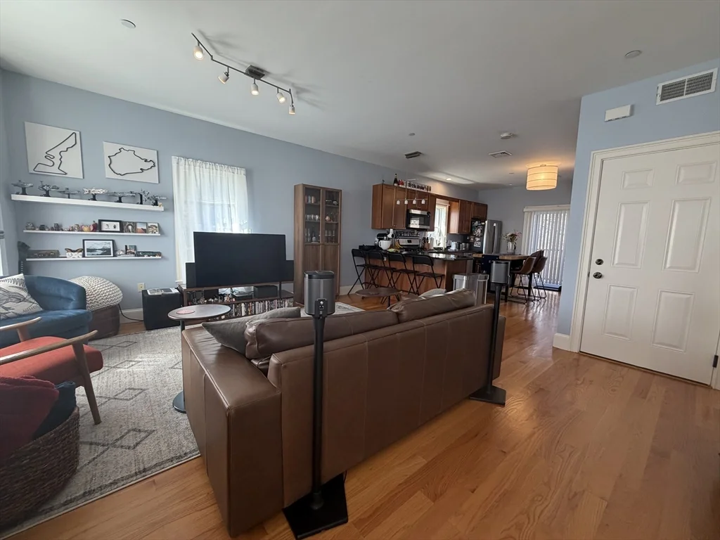 2 bed, 2 bath apartment for rent at 111 Pleasant St Unit 4, Dorchester — photo 2 of 19