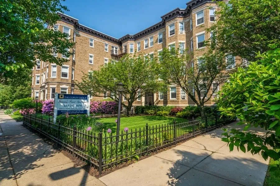 Studio bed, 1 bath apartment for rent at 111 Queensberry St Unit 2A, Fenway — photo 5 of 5