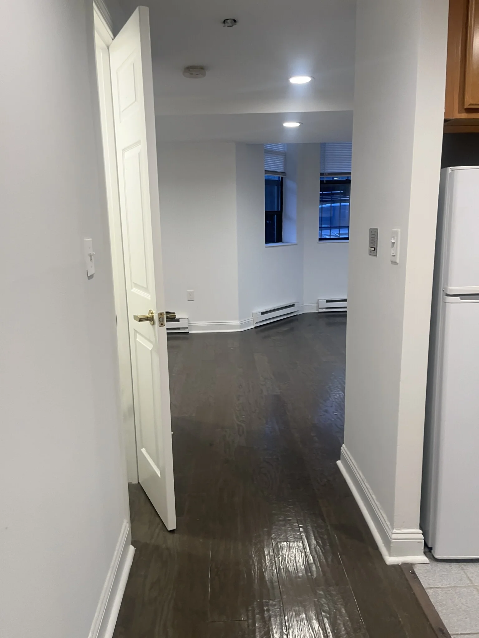 Studio bed, 1 bath apartment for rent at 111 Queensberry St Unit UC, Fenway — photo 5 of 15