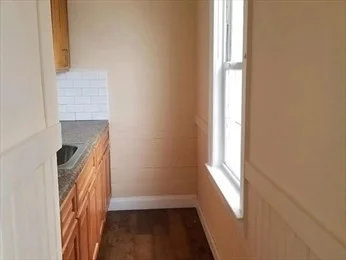 2 bed, 1 bath apartment for rent at 111 Rodney Unit 2, Worcester — photo 4 of 7