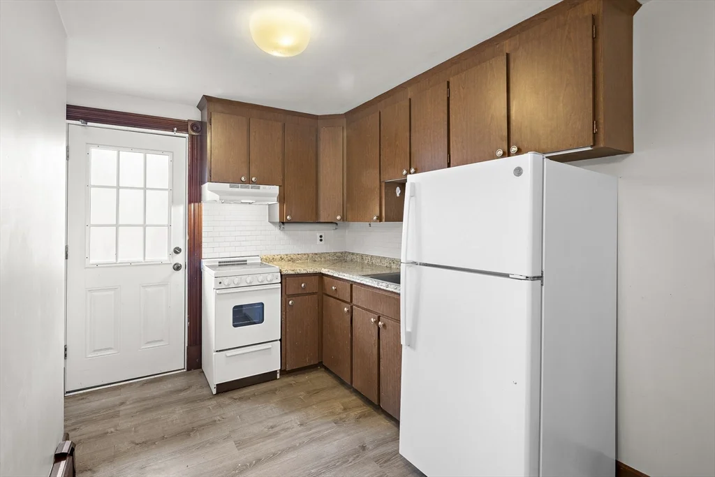 1 bed, 1 bath apartment for rent at 111 School St Unit 2, South Acton — photo 4 of 12