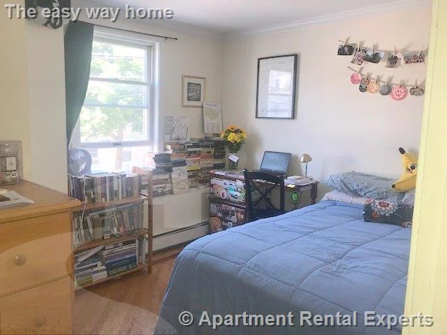 2 bed, 1 bath apartment for rent at 111 Sciarappa St Unit 3, East Cambridge — photo 5 of 9