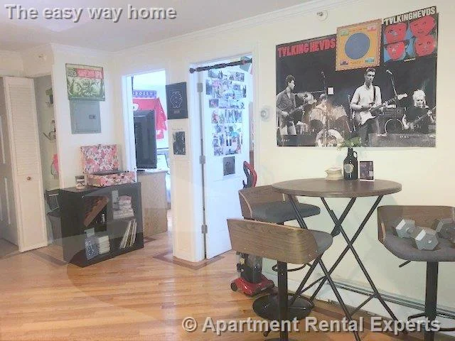 2 bed, 1 bath apartment for rent at 111 Sciarappa St Unit 3, East Cambridge — photo 4 of 9