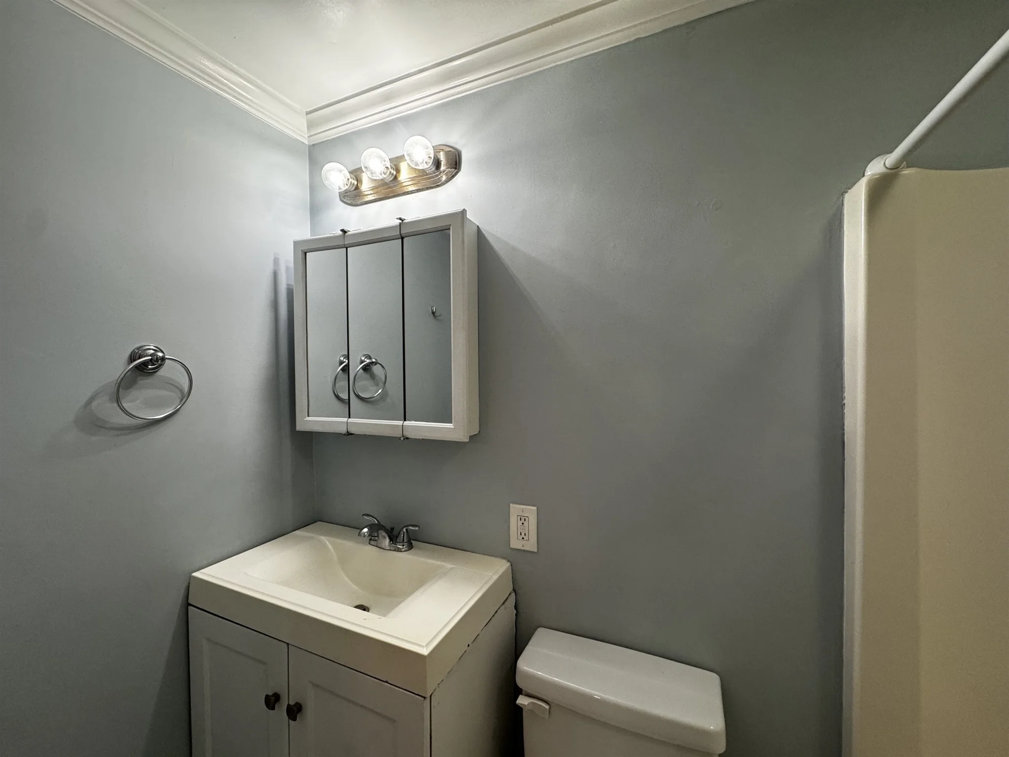 1 bed, 1 bath apartment for rent at 111 Sciarappa St Unit 5, East Cambridge — photo 6 of 7