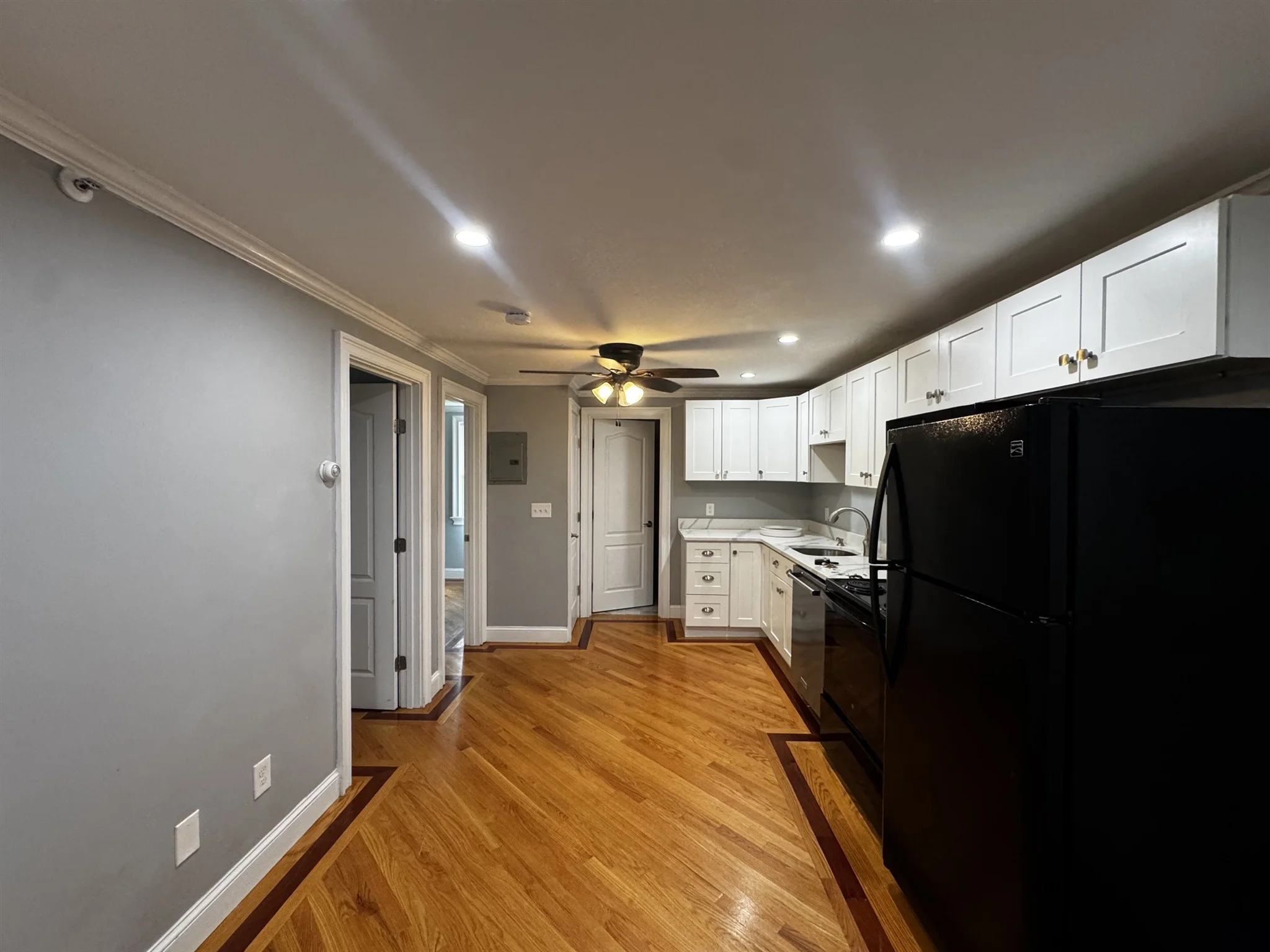 1 bed, 1 bath apartment for rent at 111 Sciarappa St Unit 5, East Cambridge — photo 2 of 7