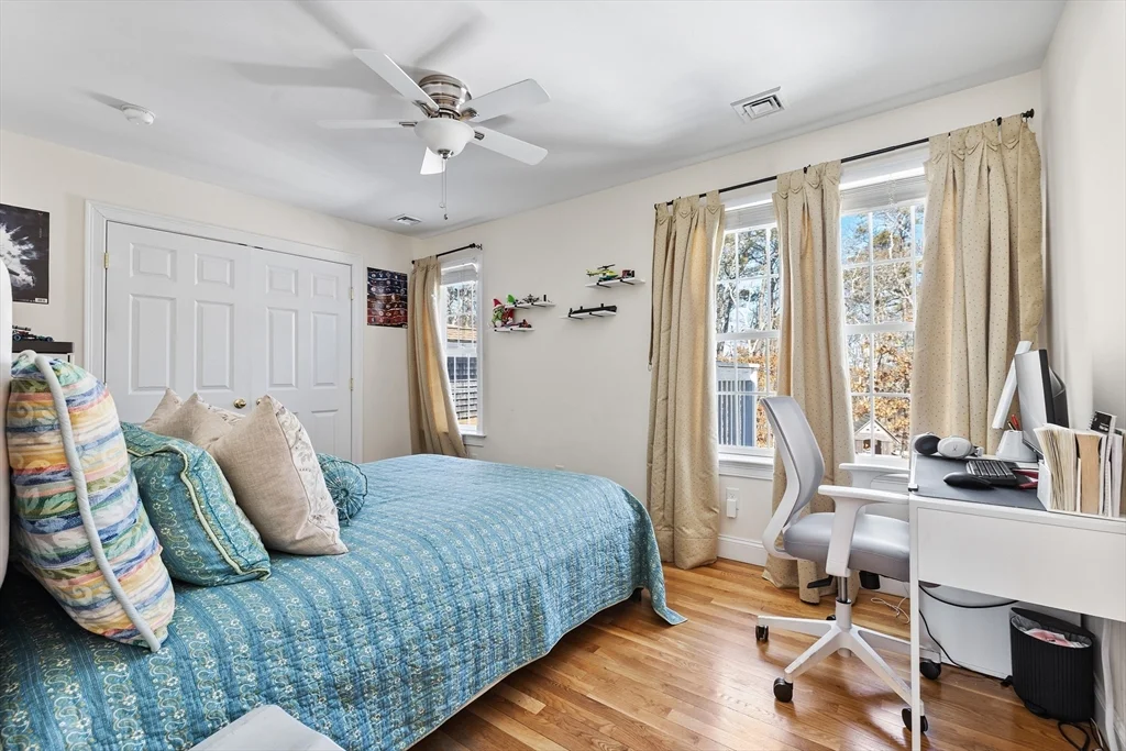 4 bed, 3 bath apartment for rent at 111 Sisters Cir, Yarmouth — photo 11 of 20