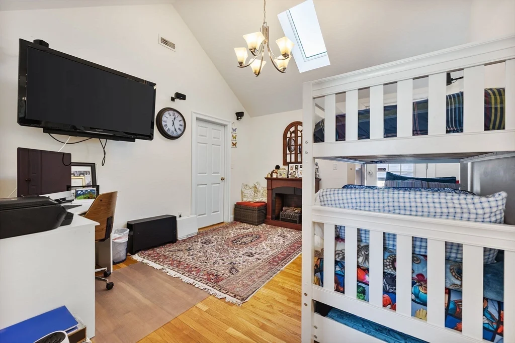 4 bed, 4+ bath apartment for rent at 111 Sisters Cir, Yarmouth Port — photo 22 of 38