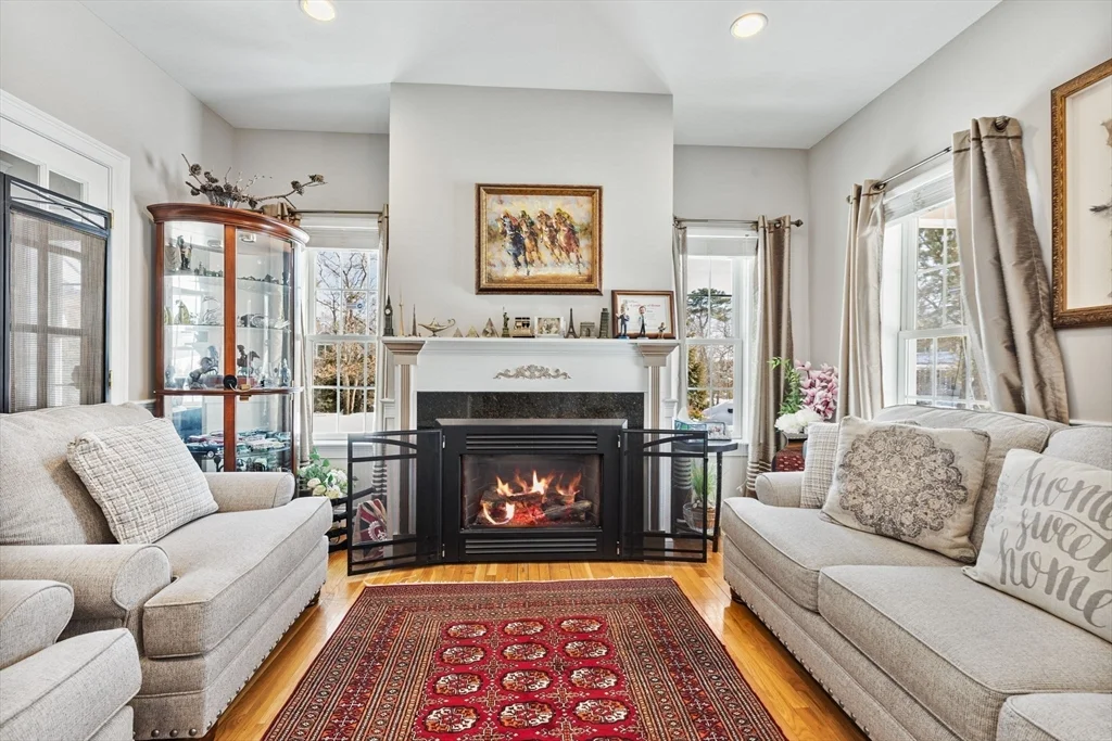 4 bed, 4+ bath apartment for rent at 111 Sisters Cir, Yarmouth Port — photo 8 of 38