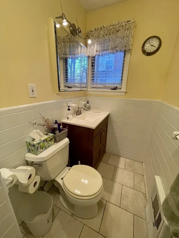 3 bed, 3 bath apartment for rent at 111 South St, Brookline — photo 13 of 20