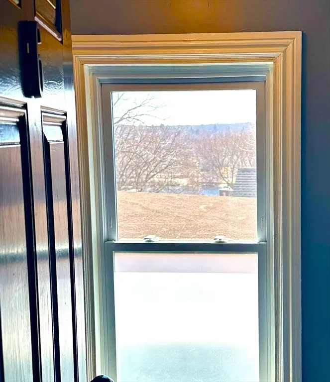 1 bed, 1 bath apartment for rent at 111 Summer St Unit 6, Haverhill — photo 5 of 20