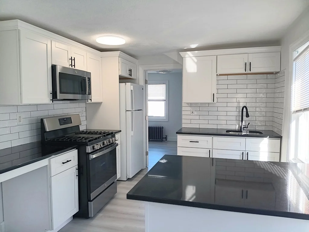 2 bed, 1 bath apartment for rent at 111 Union St Unit 3, Brighton — photo 10 of 14
