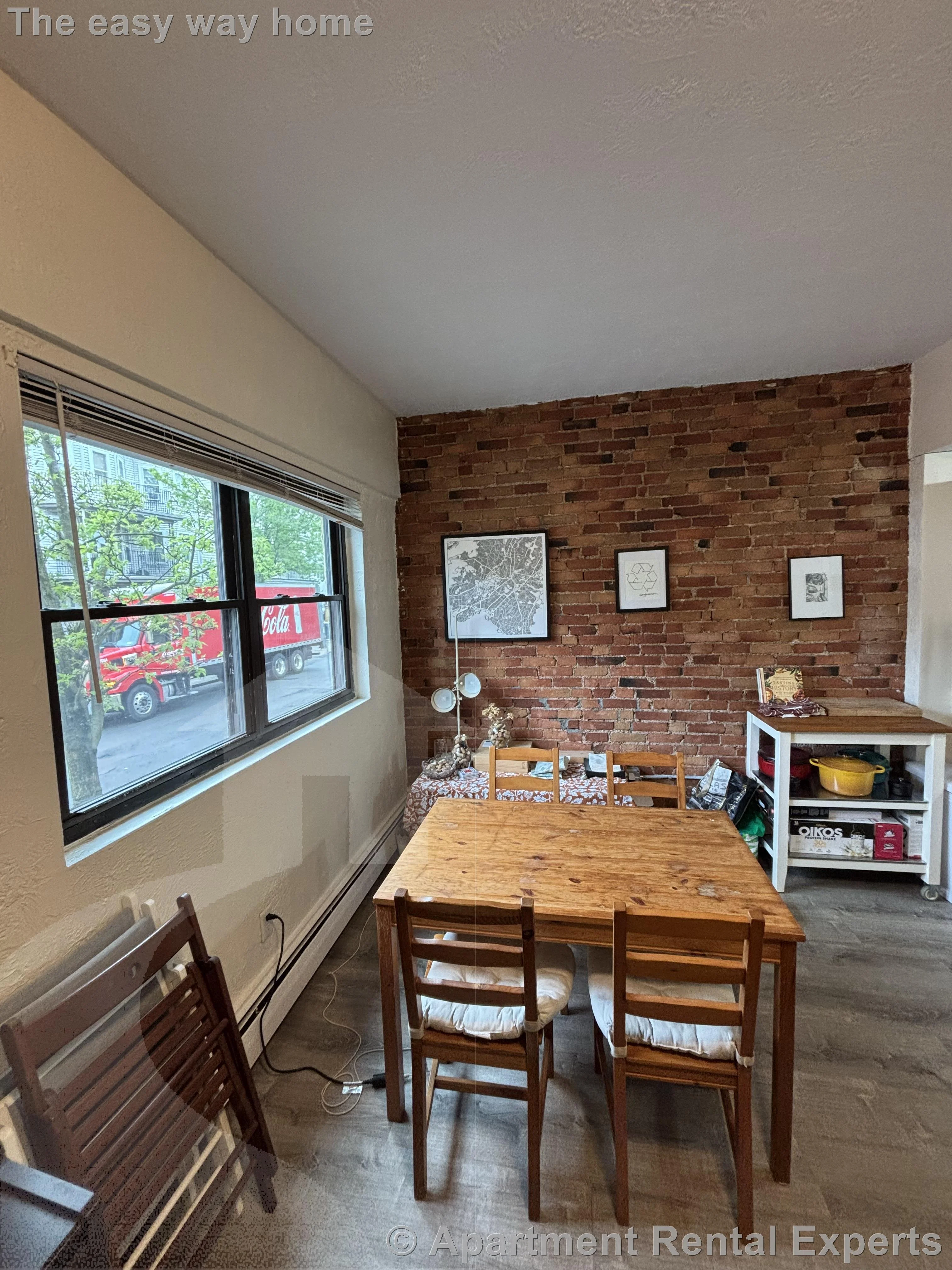 1 bed, 1 bath apartment for rent at 111 Walnut St Unit 11, Winter Hill — photo 5 of 17