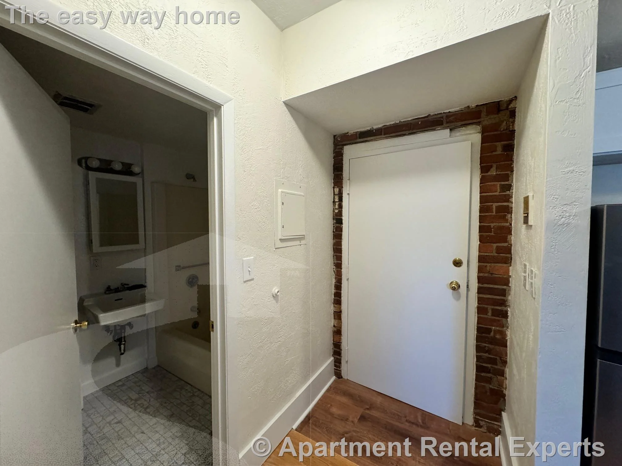 1 bed, 1 bath apartment for rent at 111 Walnut St Unit 20, Winter Hill — photo 7 of 10