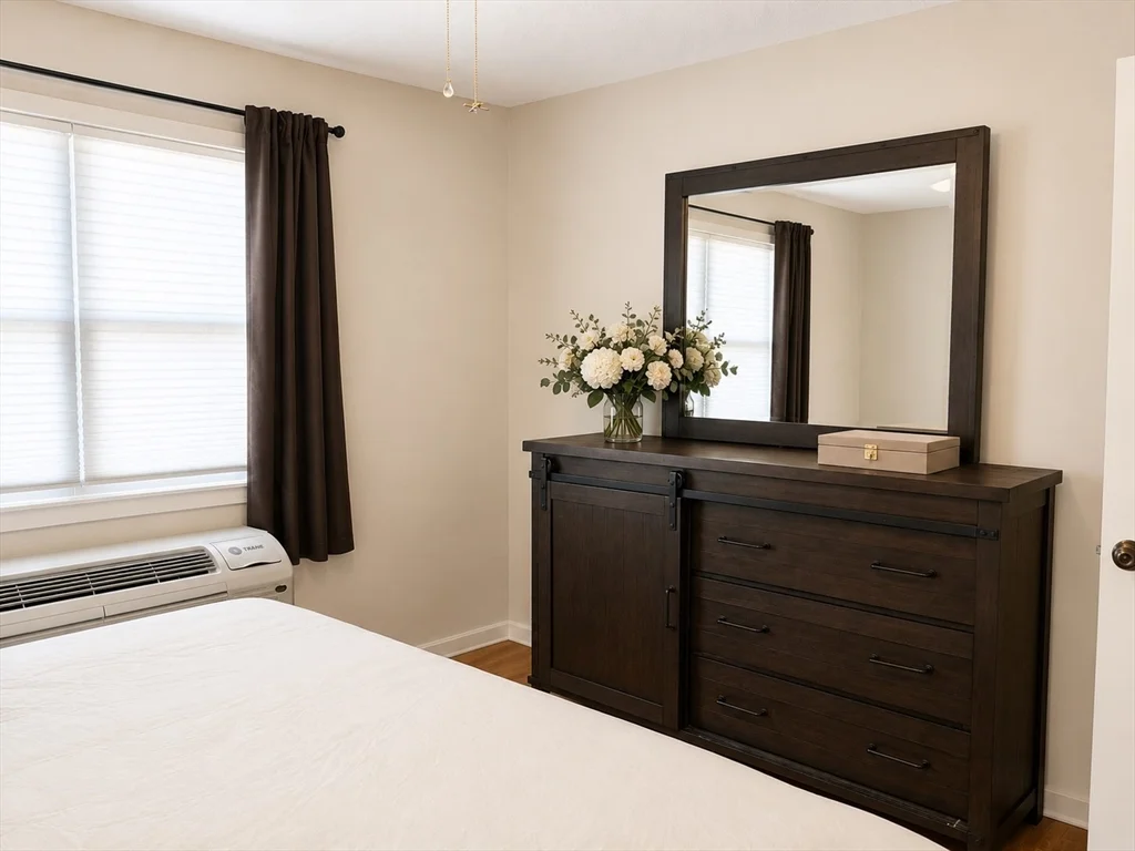 1 bed, 1 bath apartment for rent at 111 Water St Unit 7, Beverly — photo 6 of 13