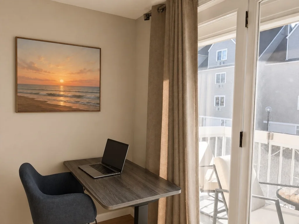 1 bed, 1 bath apartment for rent at 111 Water St Unit 7, Beverly — photo 3 of 13