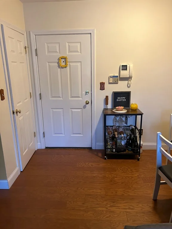 3 bed, 2 bath apartment for rent at 111 West 8th St Unit 1, South Boston — photo 5 of 21