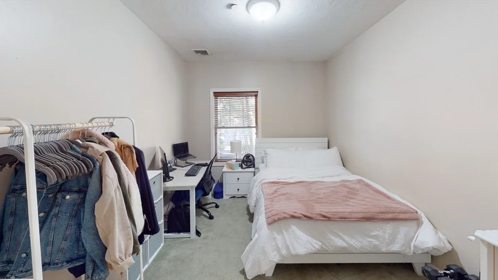 2 bed, 1 bath apartment for rent at 111 West 8th St Unit E, South Boston — photo 10 of 20