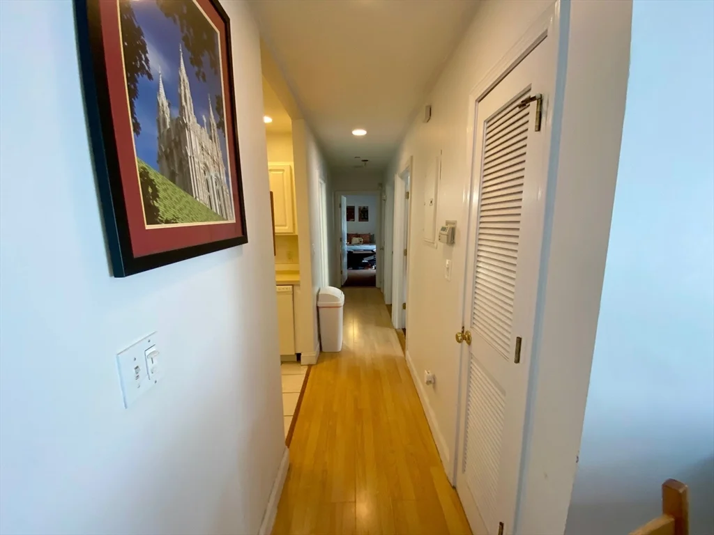 3 bed, 2 bath apartment for rent at 111 West 8th St Unit Q, South Boston — photo 7 of 7