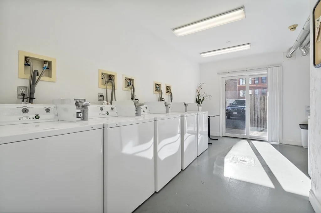 3 bed, 2 bath apartment for rent at 111 West 8th Unit O, Boston — photo 15 of 17