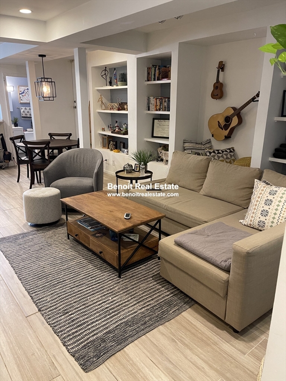 1 bed, 1.5 bath apartment for rent at 111 Woodstock St Unit A, West Somerville — photo 4 of 13