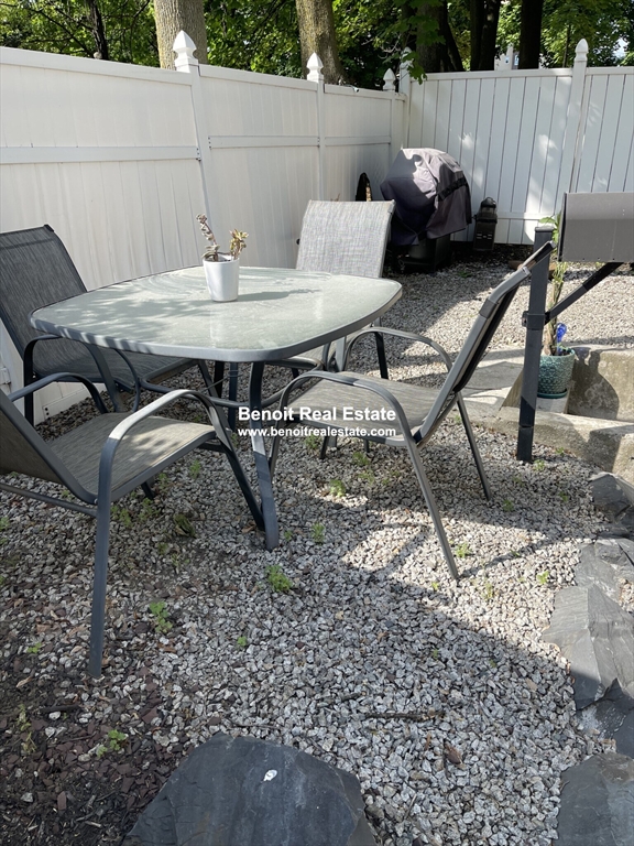 1 bed, 1.5 bath apartment for rent at 111 Woodstock St Unit A, West Somerville — photo 10 of 13