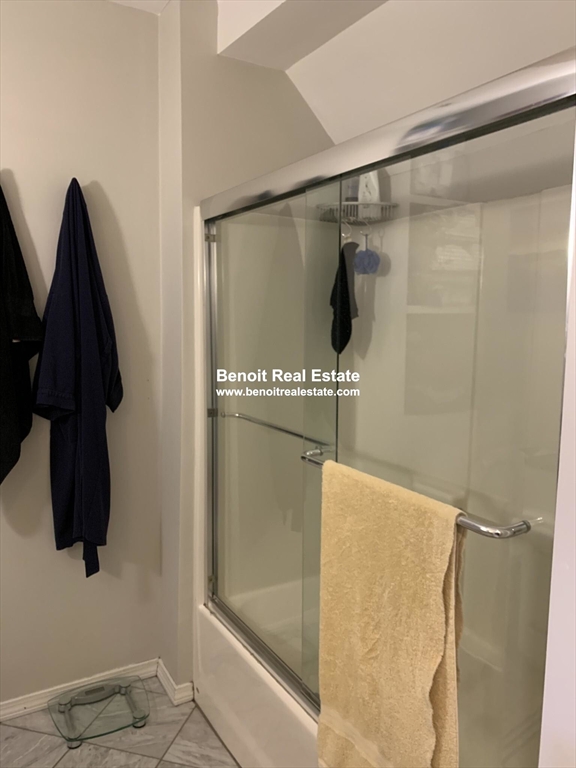 1 bed, 1.5 bath apartment for rent at 111 Woodstock St Unit A, West Somerville — photo 9 of 13