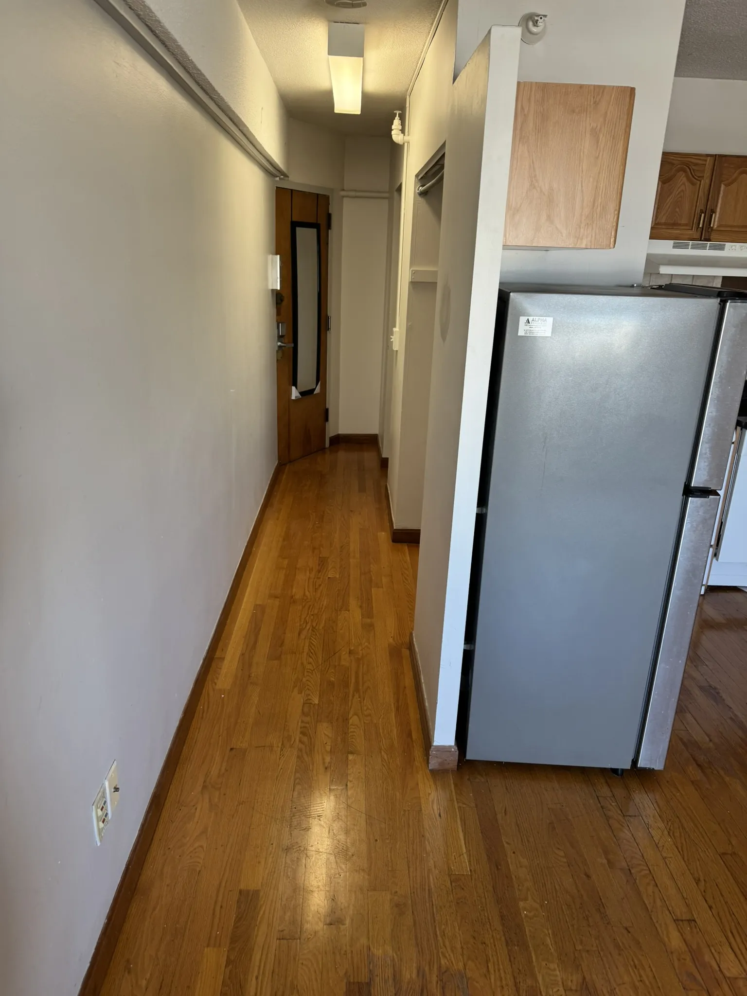 Studio bed, 1 bath apartment for rent at 1110 Commonwealth Ave Unit 502, Brighton — photo 2 of 10