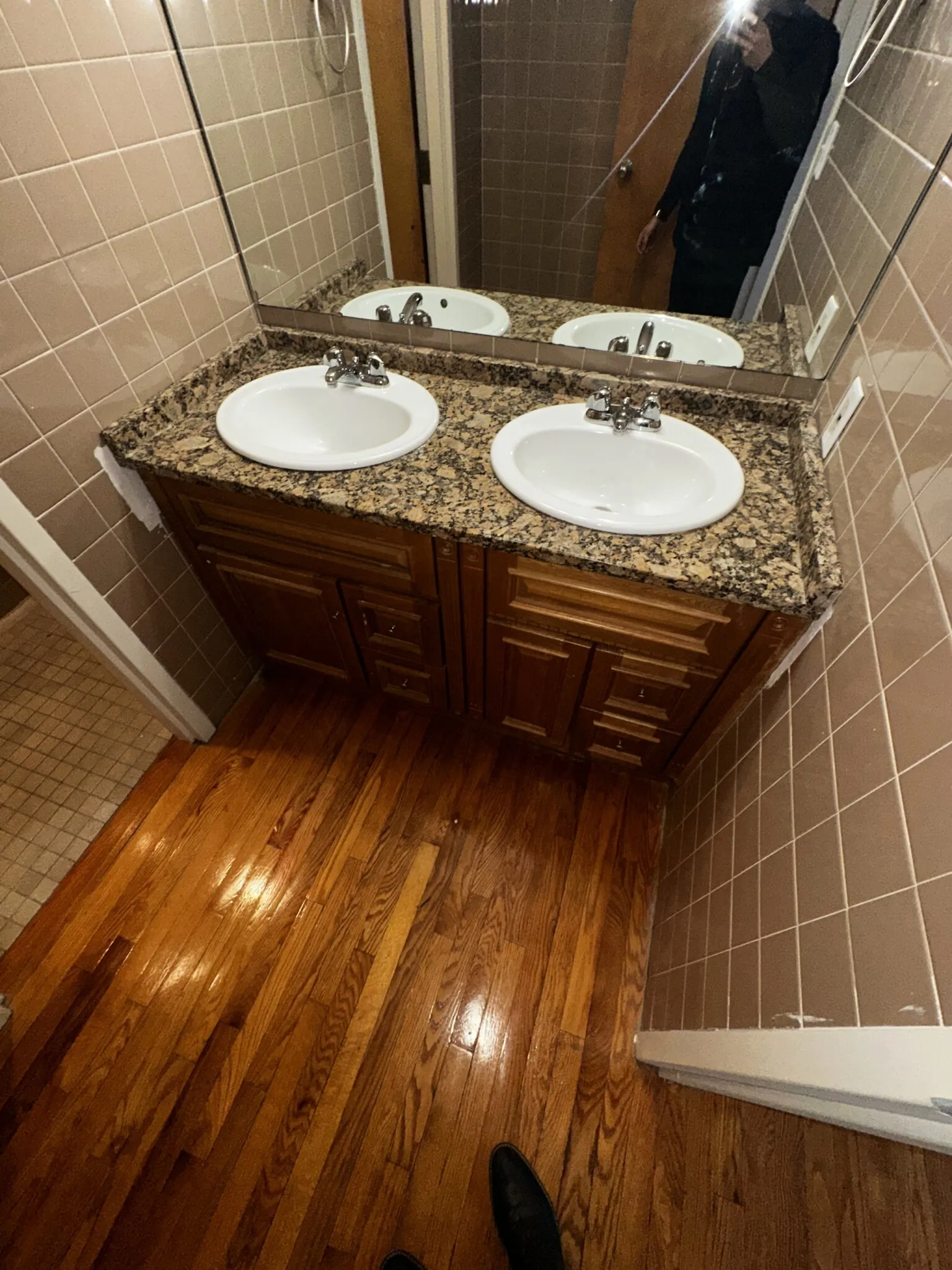 3 bed, 2 bath apartment for rent at 1110 Commonwealth Ave Unit 708, Brighton — photo 35 of 40