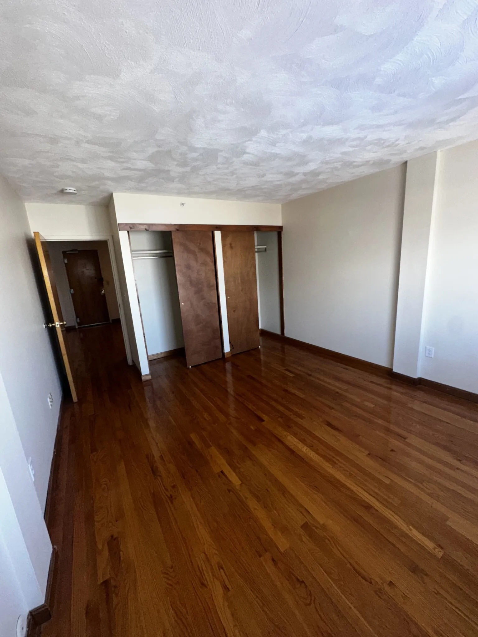 3 bed, 2 bath apartment for rent at 1110 Commonwealth Ave Unit 708, Brighton — photo 11 of 40