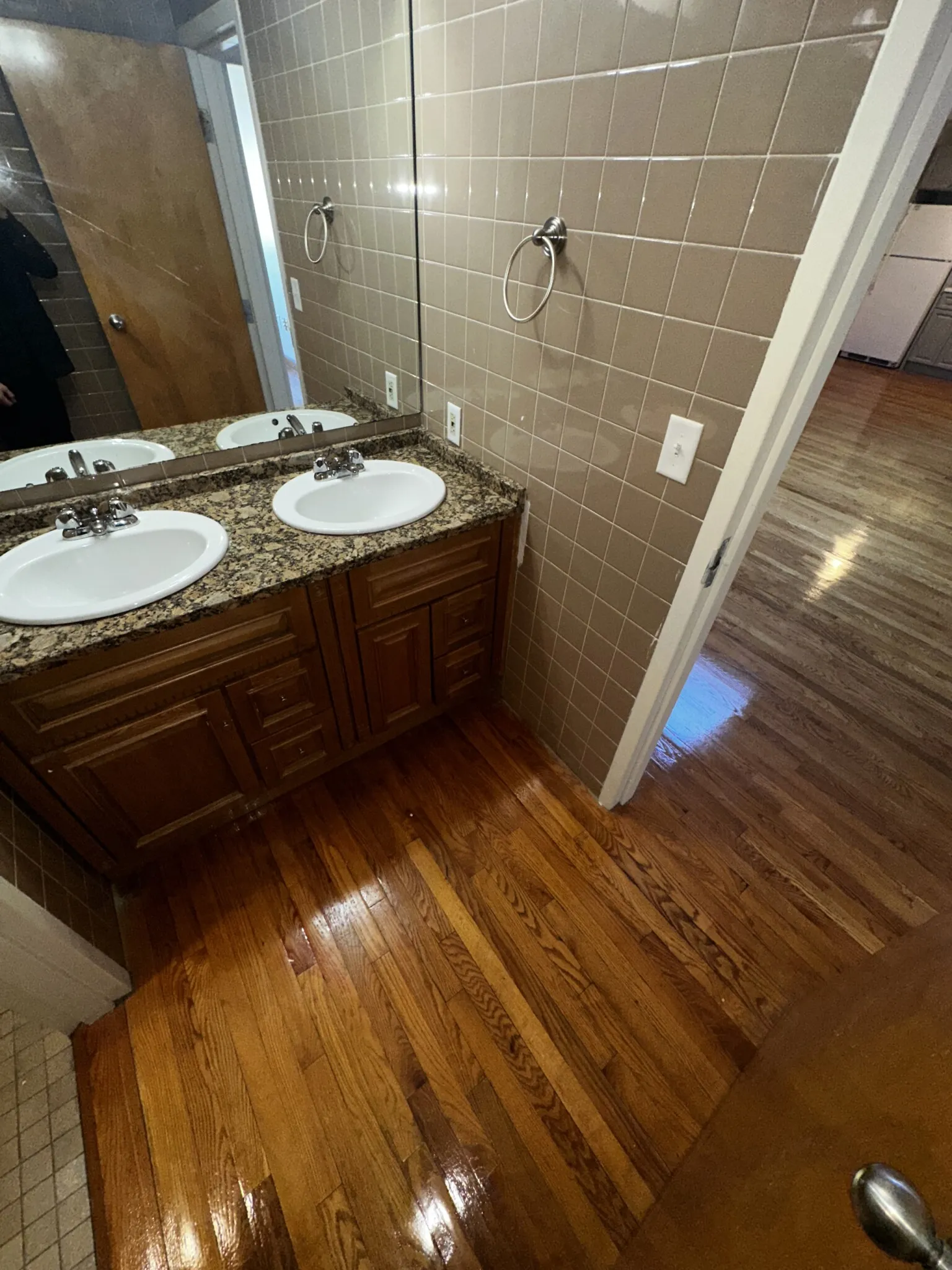 3 bed, 2 bath apartment for rent at 1110 Commonwealth Ave Unit 708, Brighton — photo 36 of 40