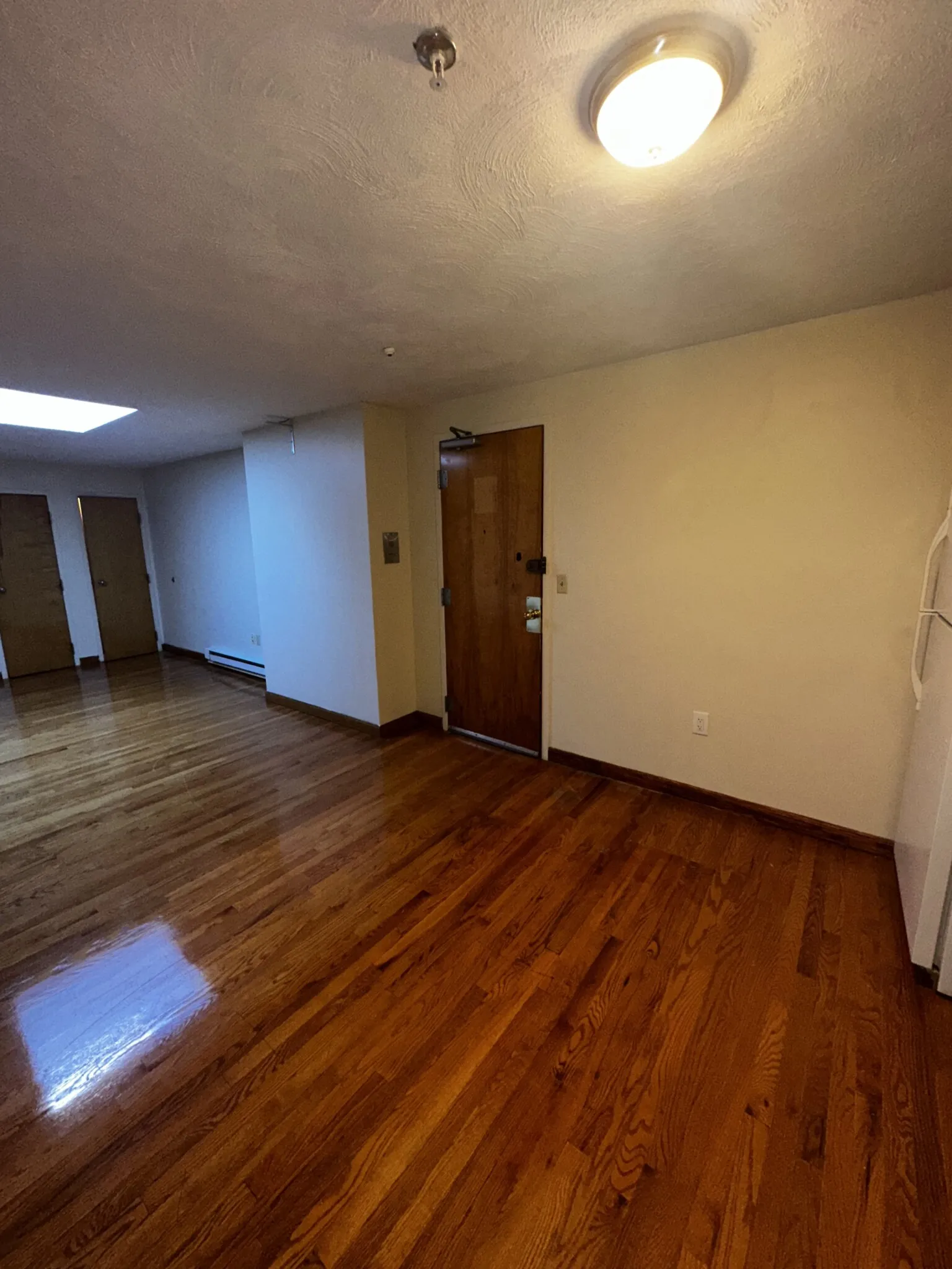3 bed, 2 bath apartment for rent at 1110 Commonwealth Ave Unit 708, Brighton — photo 1 of 40