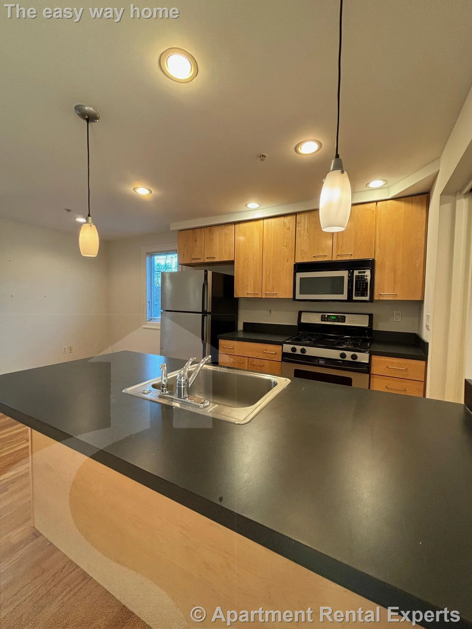 2 bed, 1 bath apartment for rent at 1110 Massachusetts Ave Unit 3, Harvard Square — photo 4 of 17
