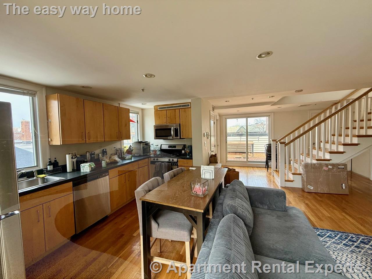 2 bed, 1 bath apartment for rent at 1110 Massachusetts Ave Unit 4, Harvard Square — photo 1 of 20