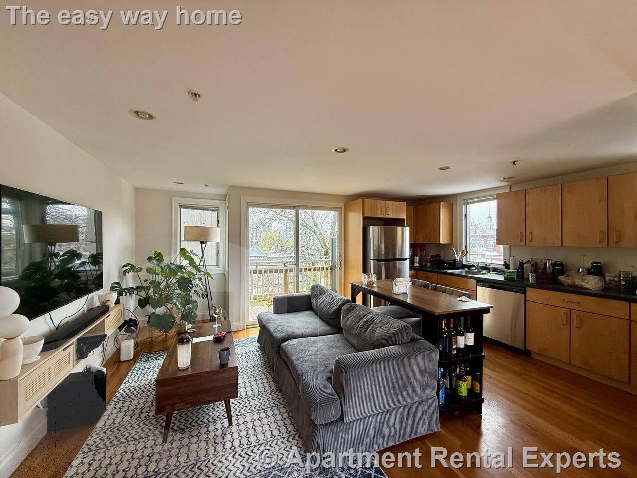 2 bed, 1 bath apartment for rent at 1110 Massachusetts Ave Unit 4, Harvard Square — photo 5 of 20