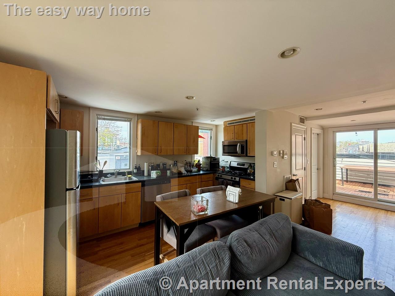2 bed, 1 bath apartment for rent at 1110 Massachusetts Ave Unit 4, Harvard Square — photo 9 of 20