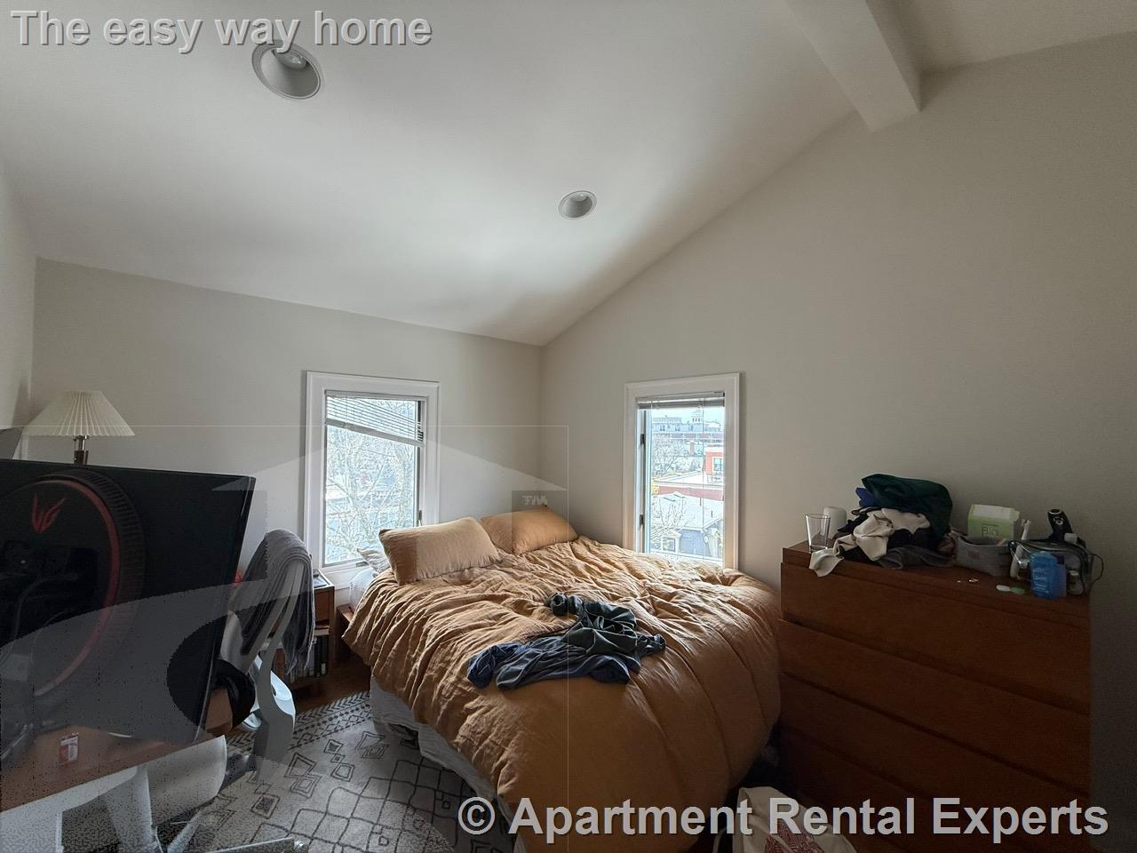 2 bed, 1 bath apartment for rent at 1110 Massachusetts Ave Unit 4, Harvard Square — photo 18 of 20