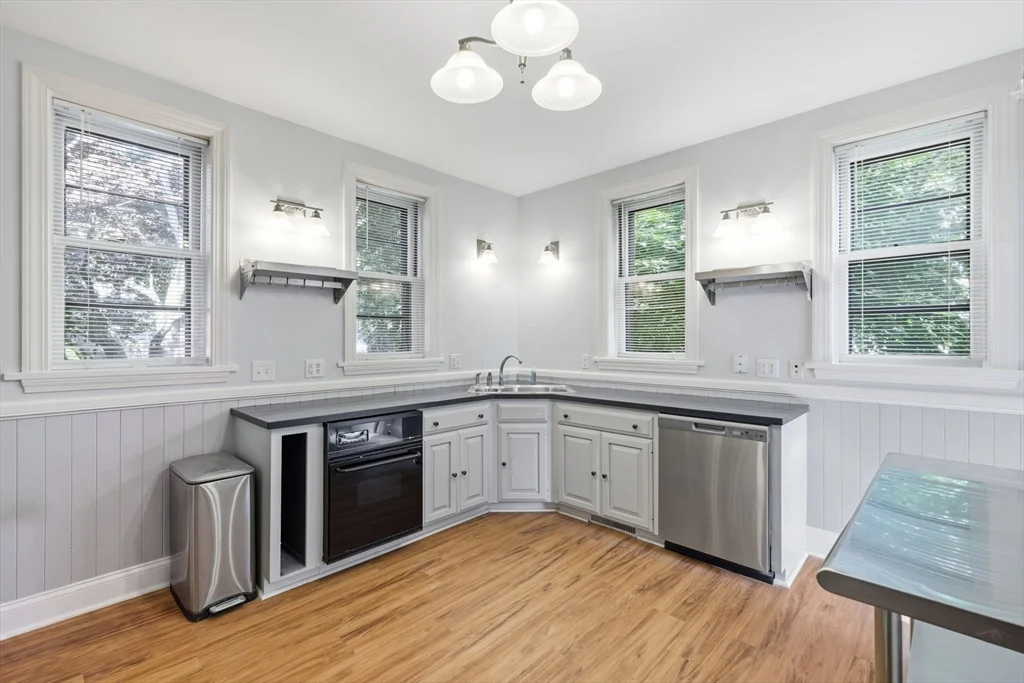 3 bed, 2 bath apartment for rent at 1110 Washington St, South End — photo 10 of 42