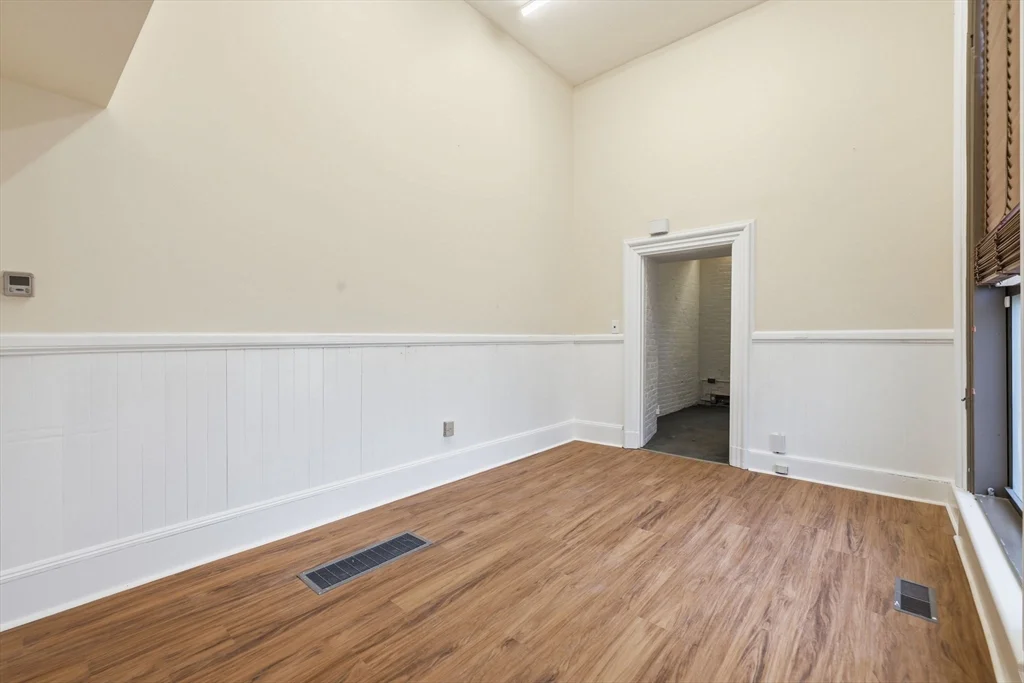 3 bed, 2 bath apartment for rent at 1110 Washington St, South End — photo 22 of 42