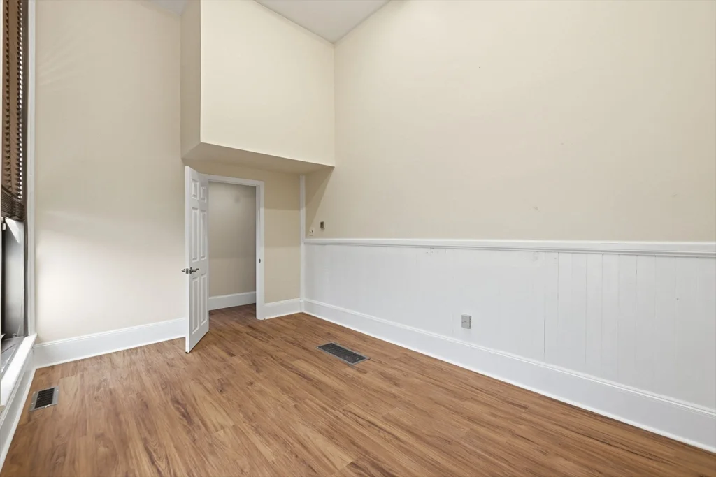 3 bed, 2 bath apartment for rent at 1110 Washington St, South End — photo 23 of 42