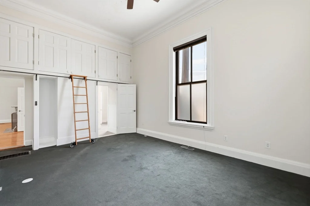 3 bed, 2 bath apartment for rent at 1110 Washington St, South End — photo 16 of 42