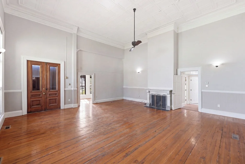 3 bed, 2 bath apartment for rent at 1110 Washington St, South End — photo 4 of 42